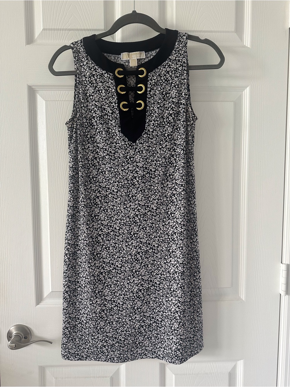 Michael Kors Black & White Floral Lace-Up Shift Dress